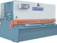 QC12Y系列液压摆式剪板机 结构、特点与操作指南